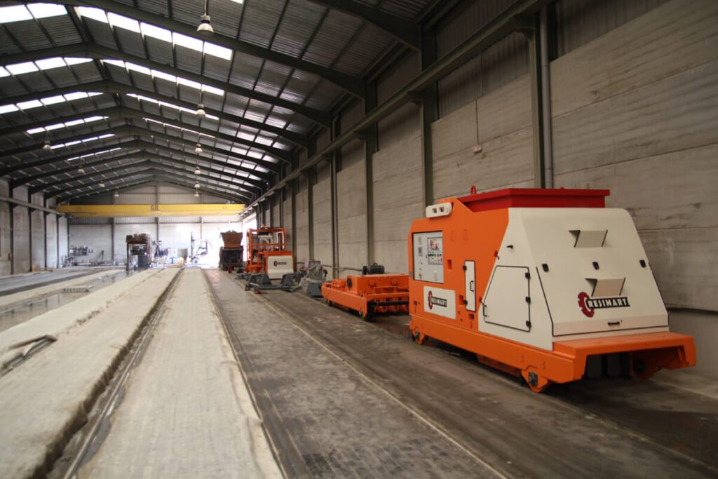 Transportadora de prefabricados de concreto